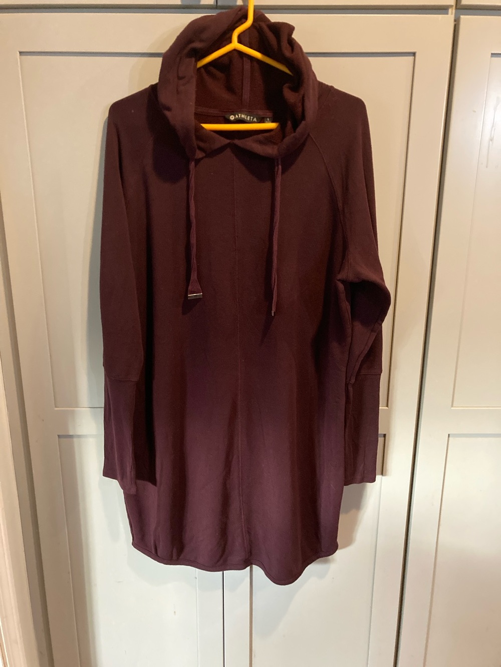 Athleta Tunic Burgundy